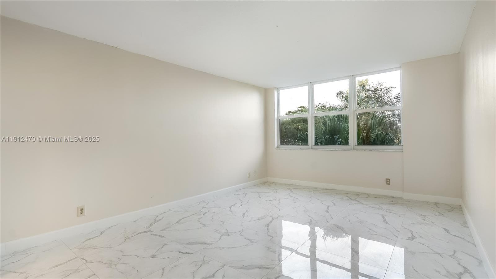2150 Sans Souci Blvd # A207, North Miami FL 33181 — 11