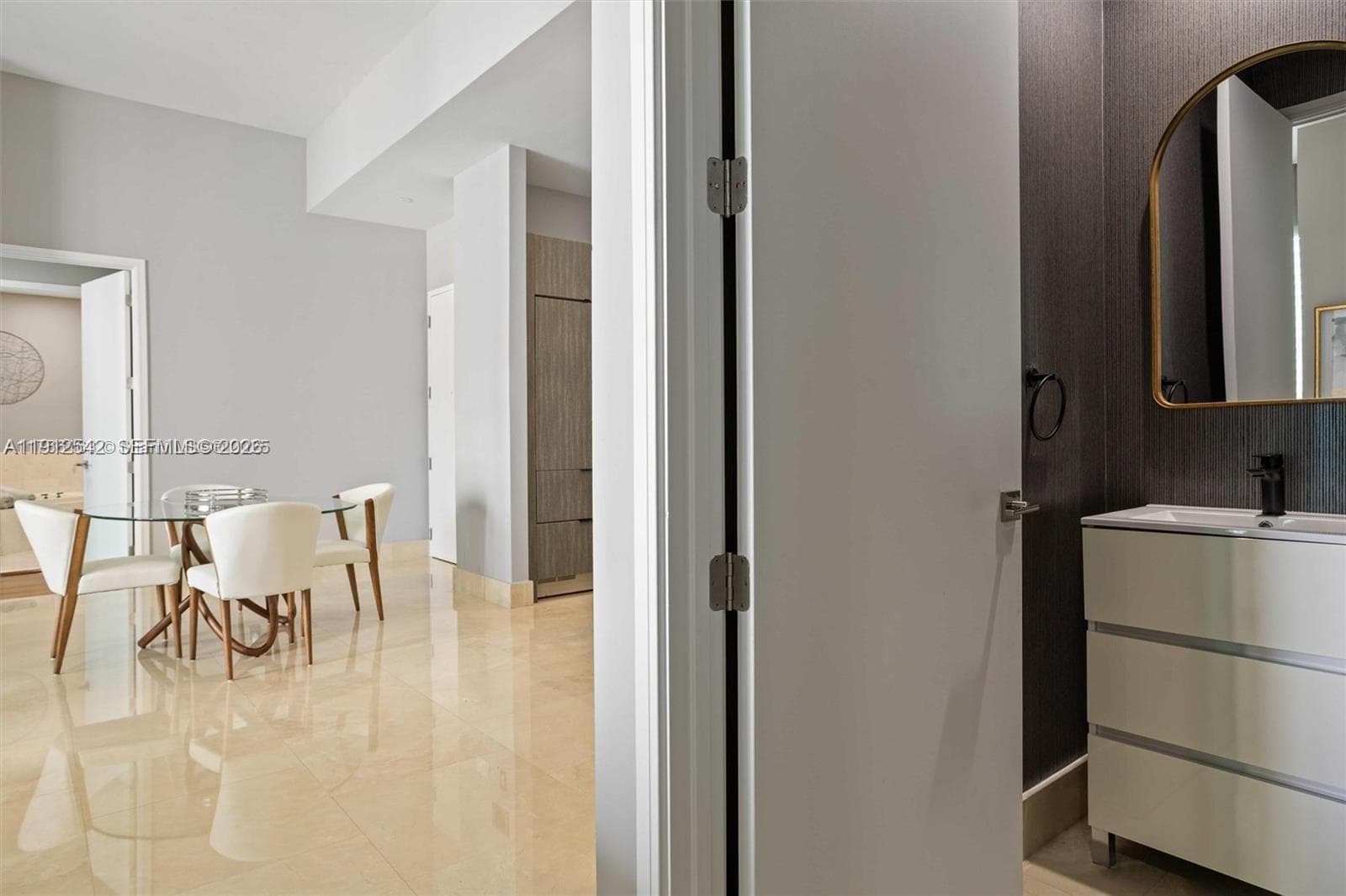 900 Brickell Key Blvd # 1502, Miami FL 33131 — 23