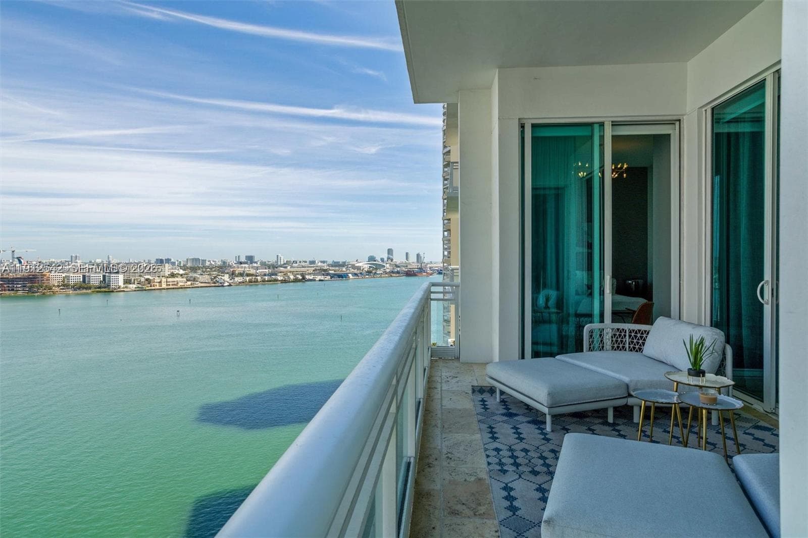 900 Brickell Key Blvd # 1502, Miami FL 33131 — 17