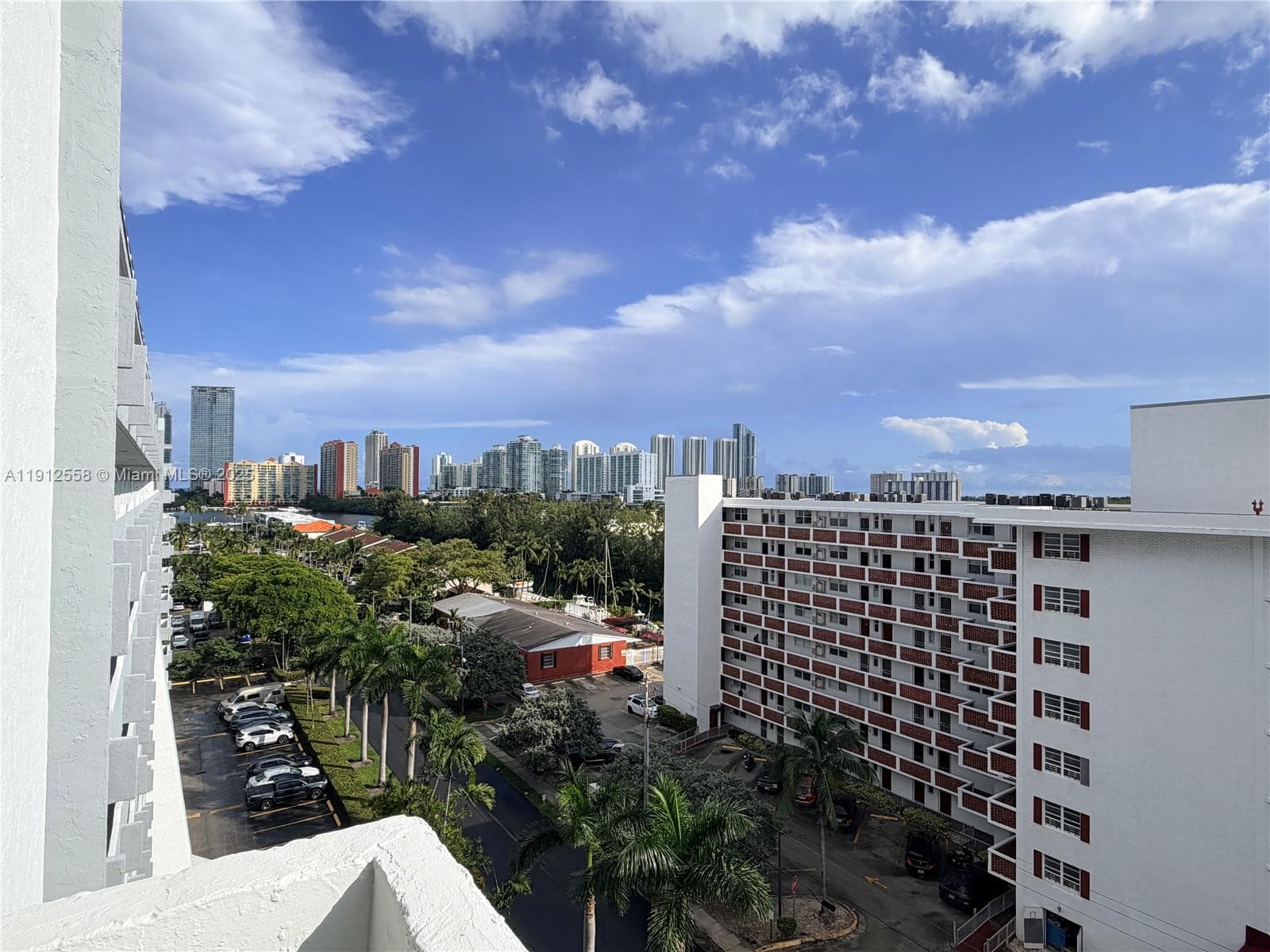 3703 NE 166th St # 910, North Miami Beach FL 33160 — 13