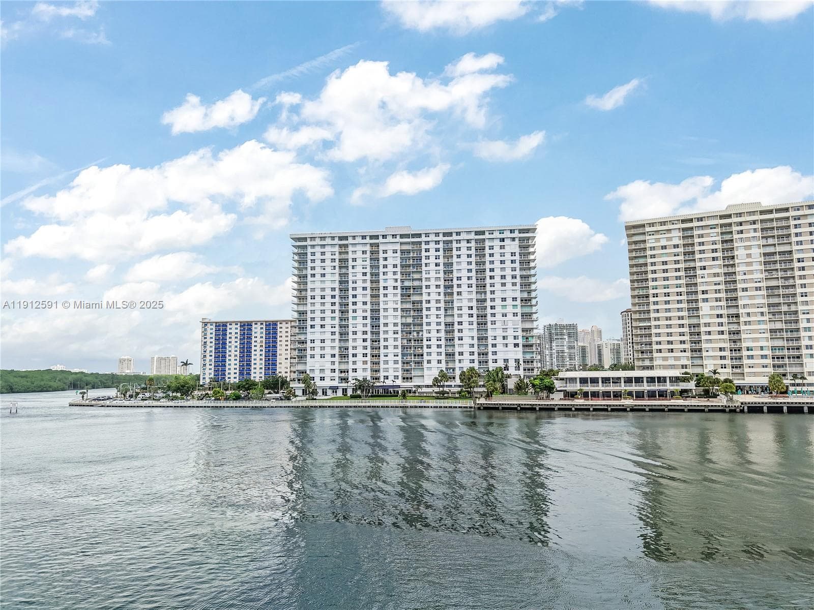 500 Bayview Dr # 117, Sunny Isles Beach FL 33160 — 23