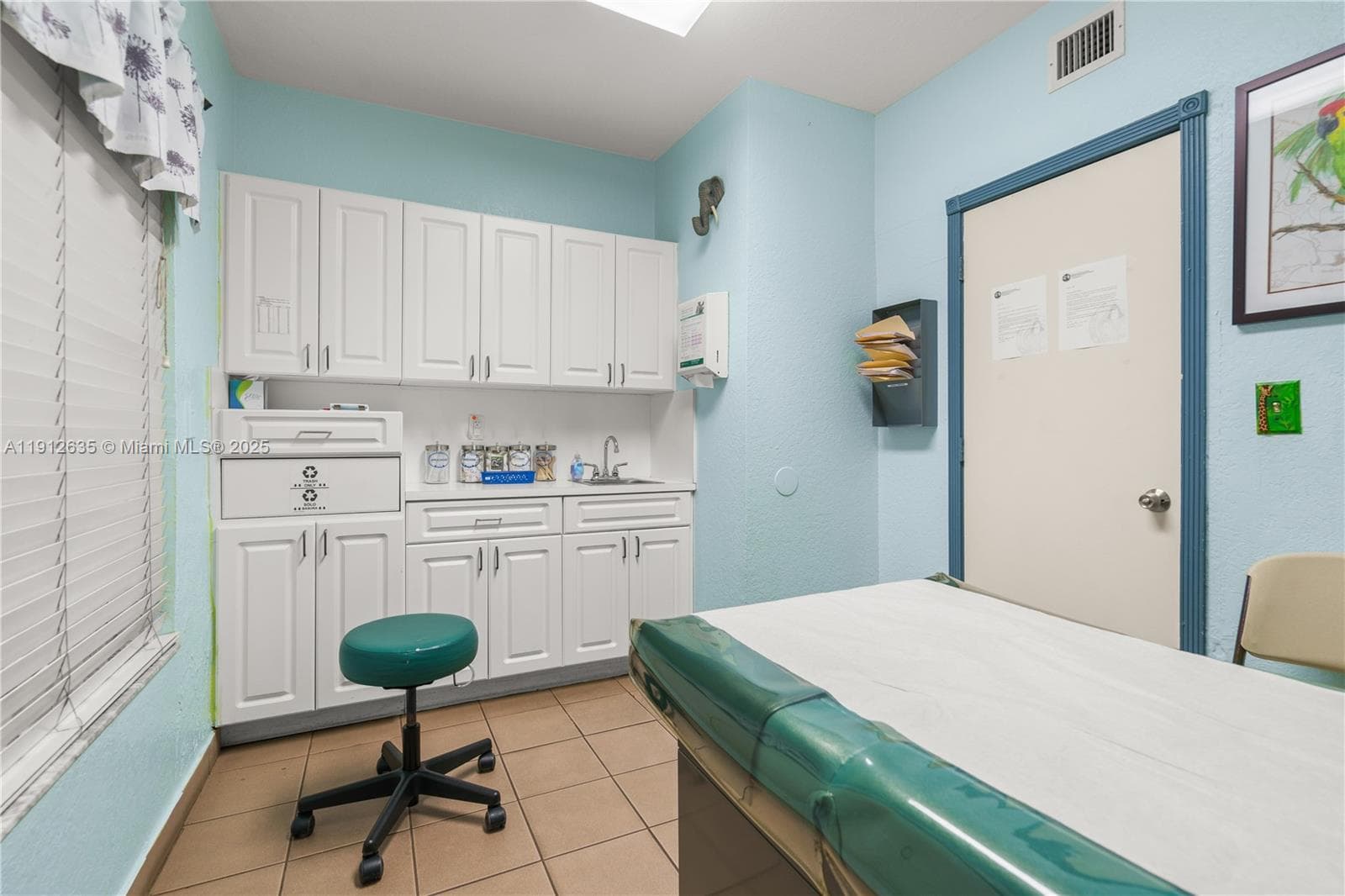 1920 SW 22nd St, Miami FL 33145 — 11