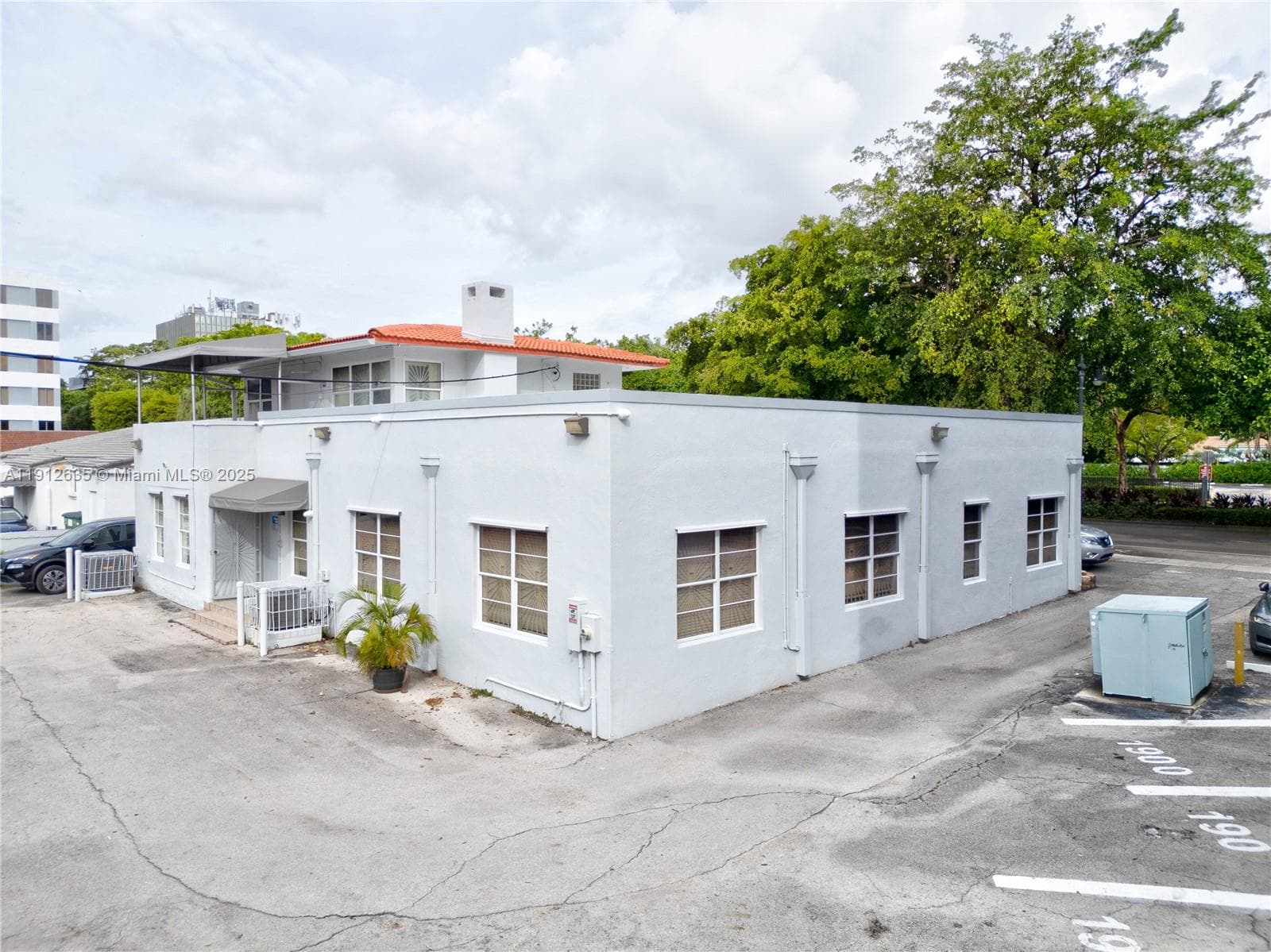 1920 SW 22nd St, Miami FL 33145 — 4