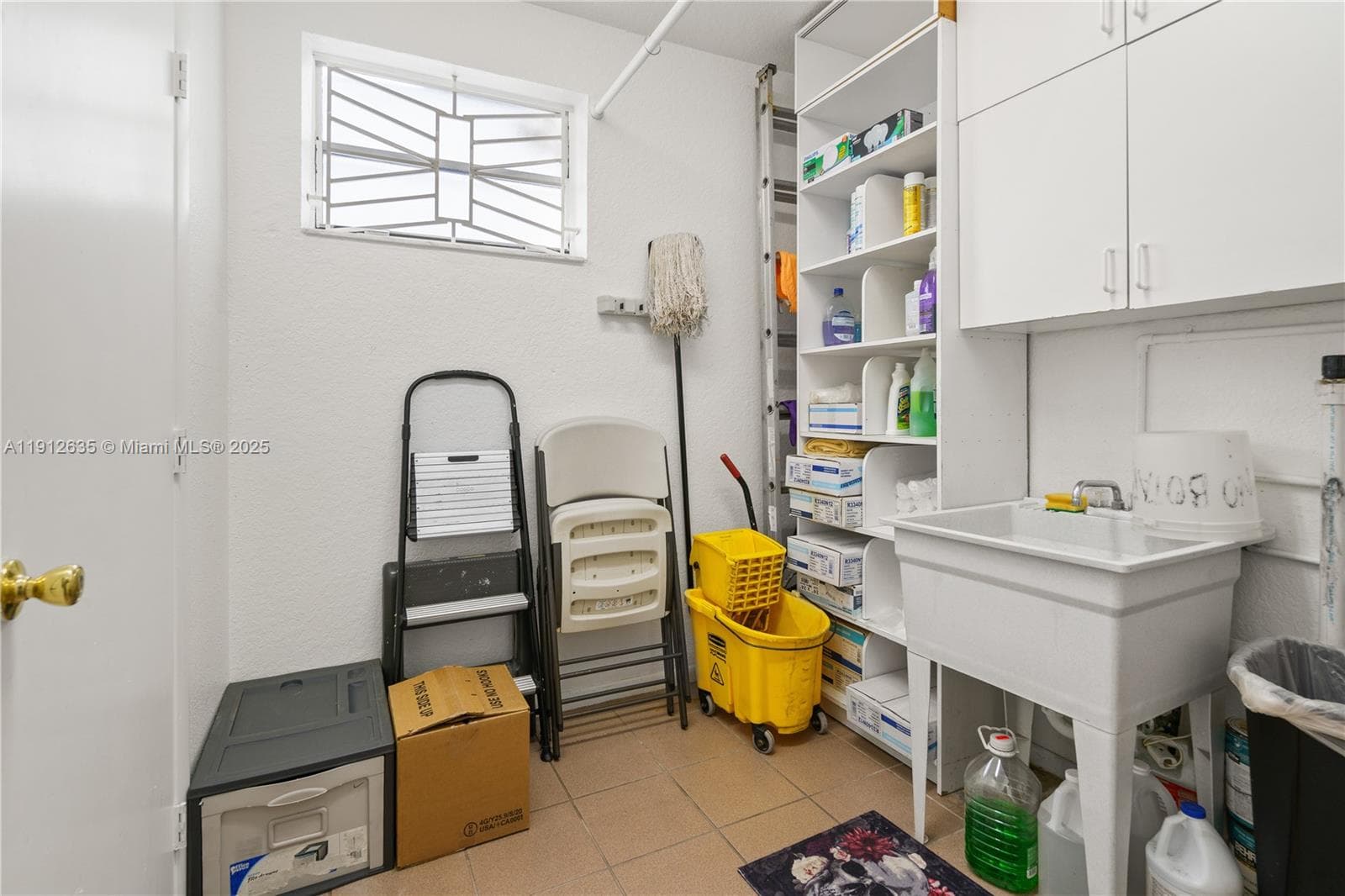 1920 SW 22nd St, Miami FL 33145 — 21