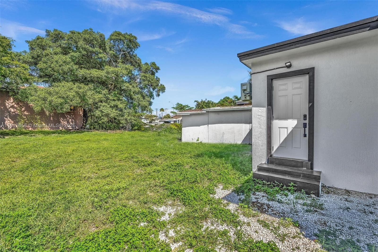 797 NW 35th St, Miami FL 33127 — 43