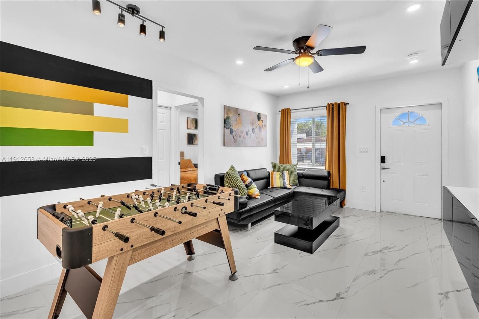 797 NW 35th St, Miami FL 33127 — 26