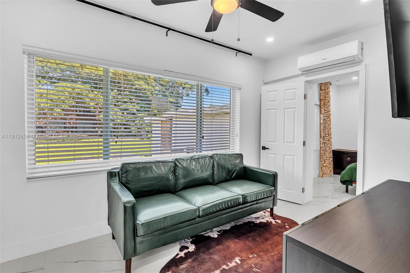 797 NW 35th St, Miami FL 33127 — 19