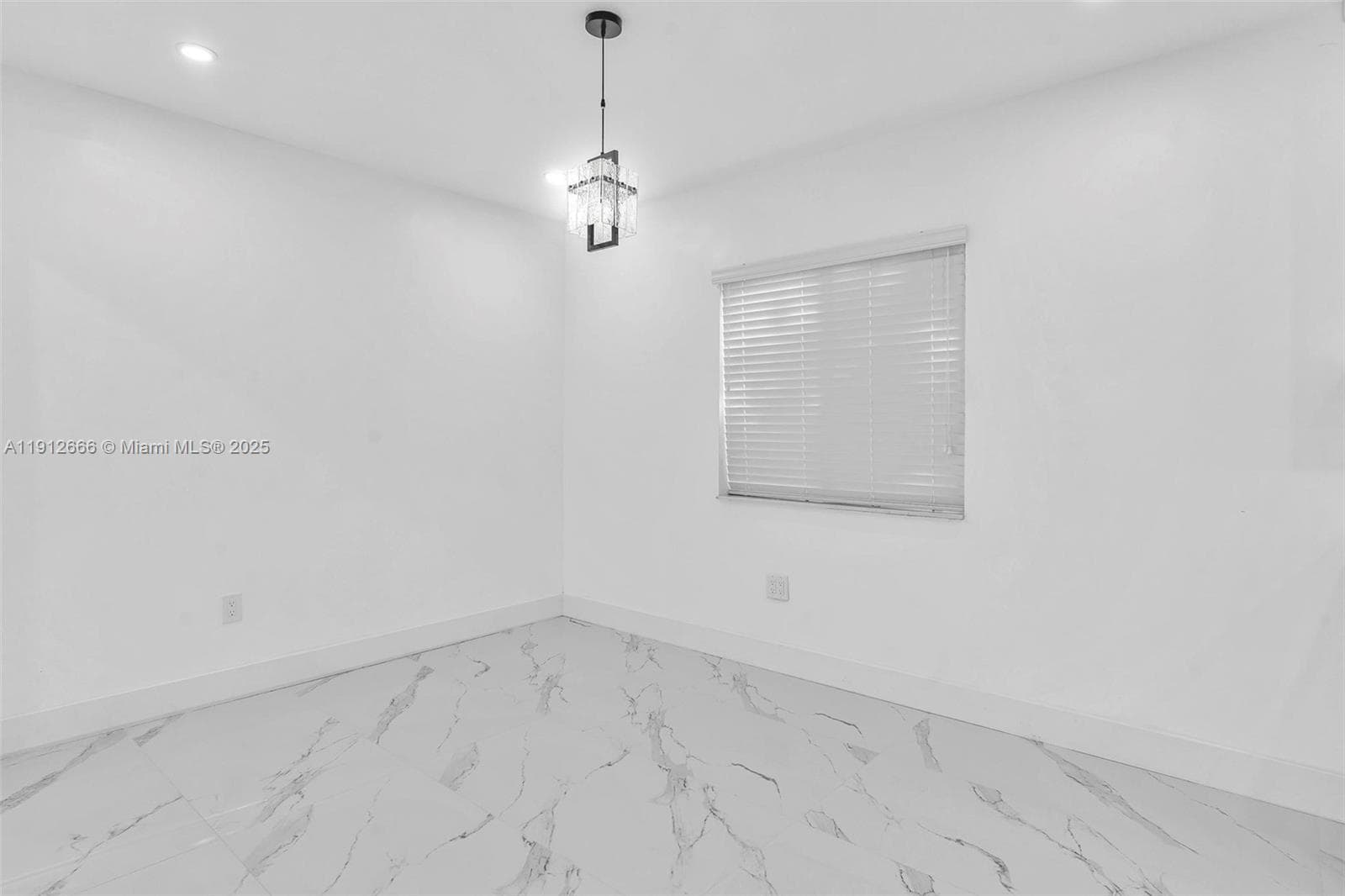 5850 NE 3rd Ave, Miami FL 33137 — 23