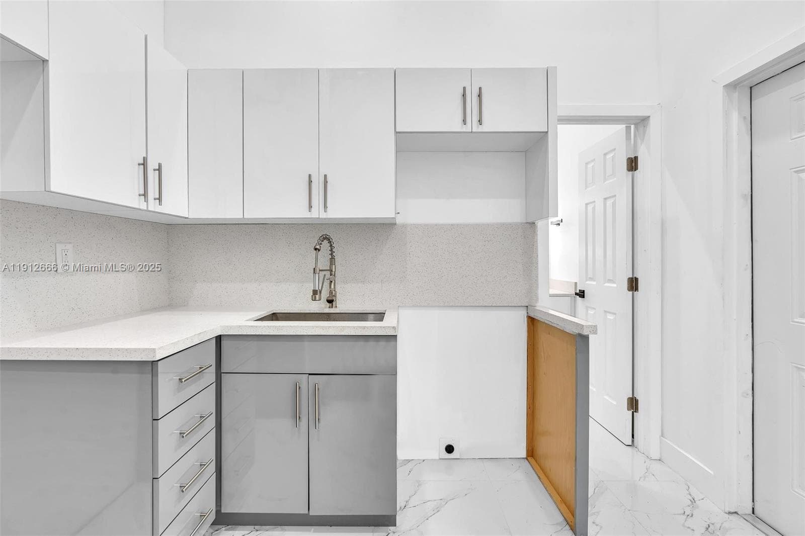 5850 NE 3rd Ave, Miami FL 33137 — 42