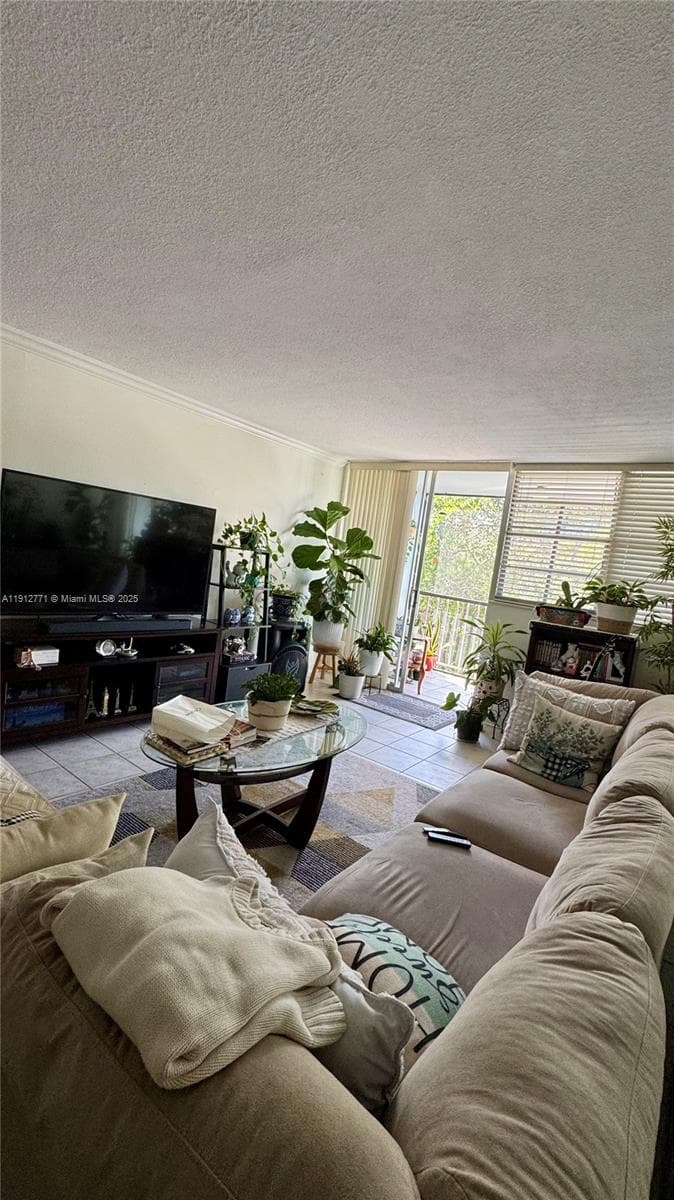 16518 NE 26th Ave # 304, North Miami Beach FL 33160 — 6