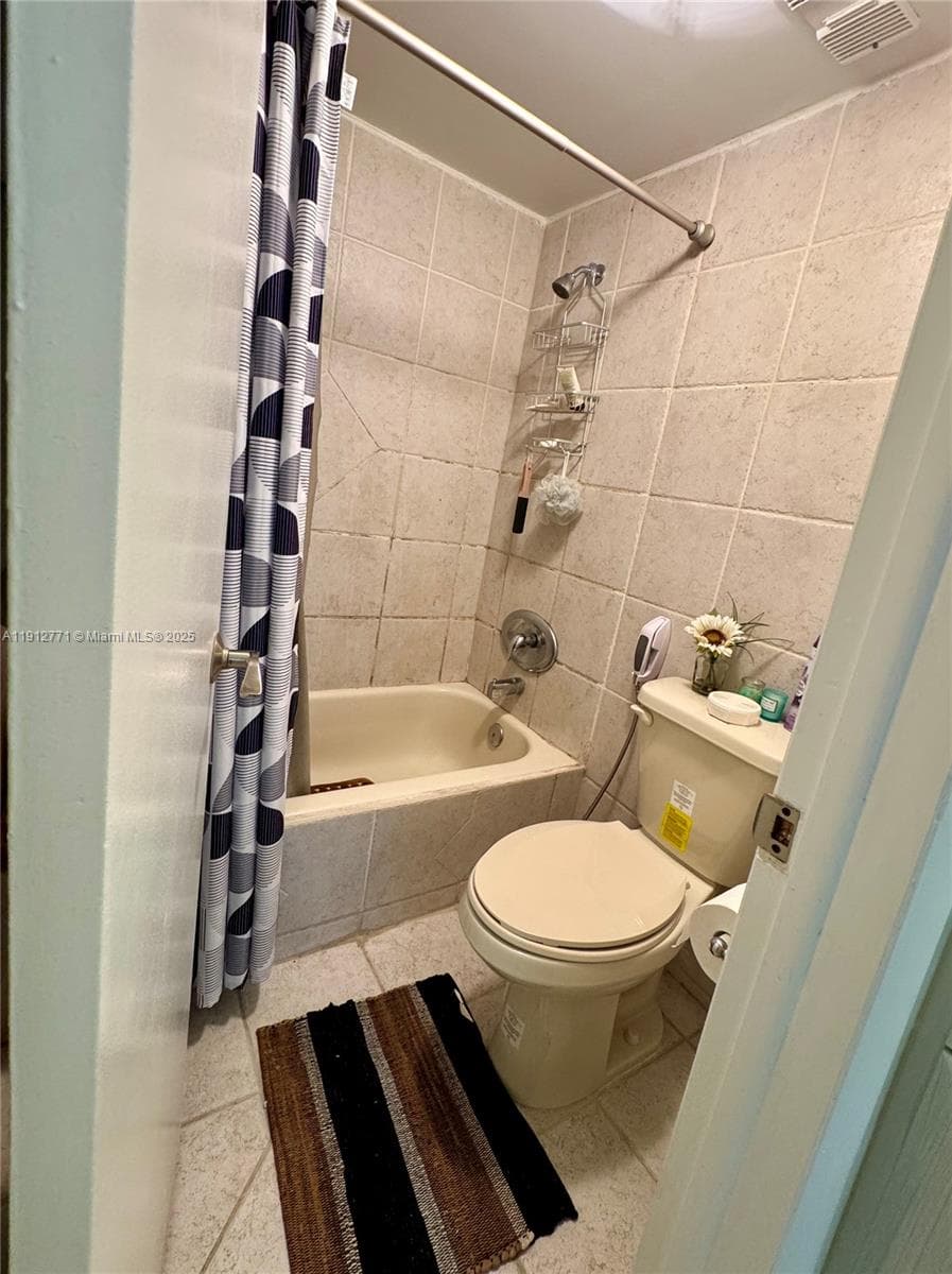 16518 NE 26th Ave # 304, North Miami Beach FL 33160 — 9