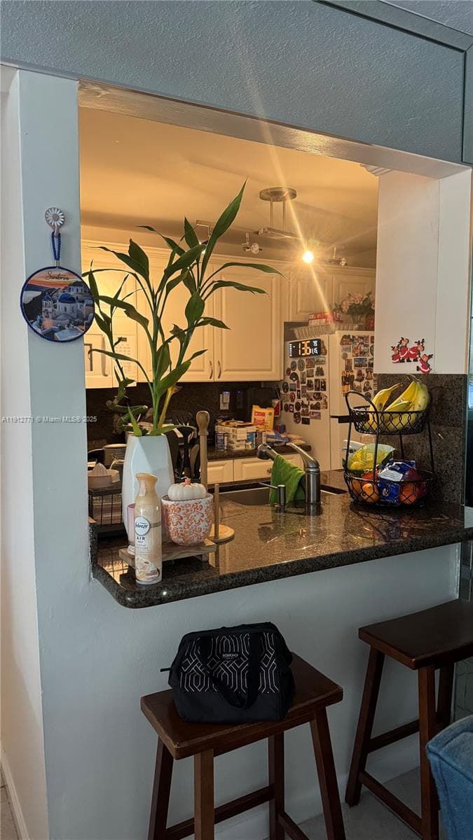 16518 NE 26th Ave # 304, North Miami Beach FL 33160 — 18