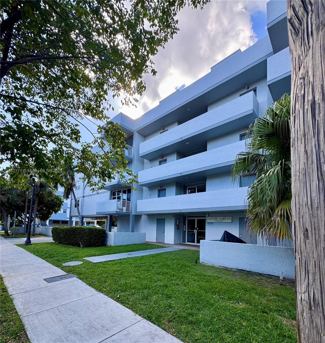 16518 NE 26th Ave # 304, North Miami Beach FL 33160 — 29