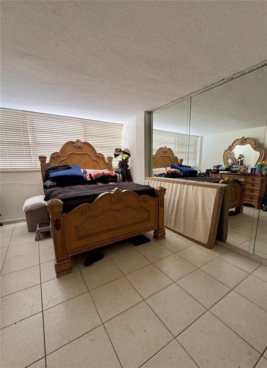 16518 NE 26th Ave # 304, North Miami Beach FL 33160 — 8
