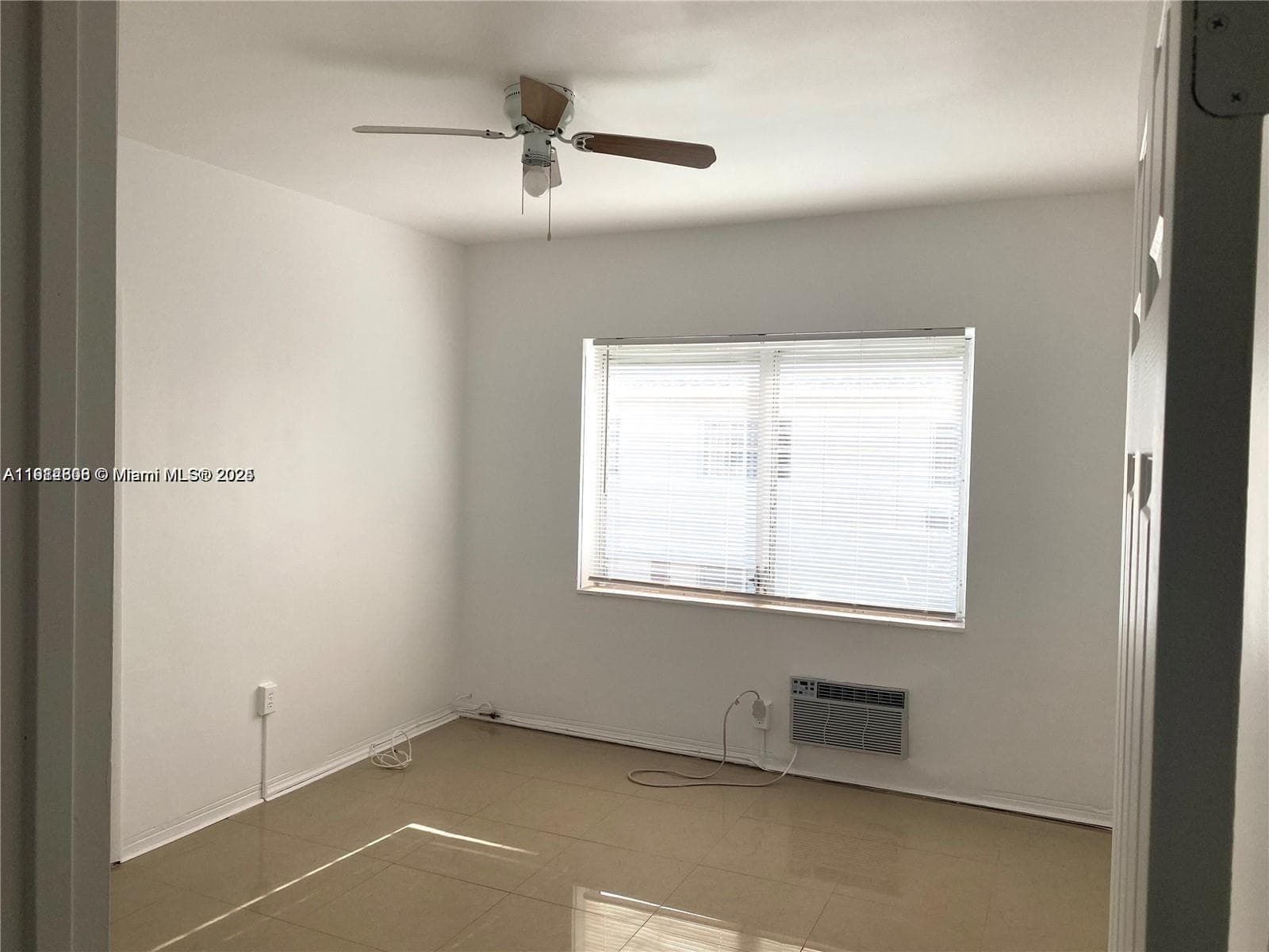 1197 Marseille Dr # 12, Miami Beach FL 33141 — 10