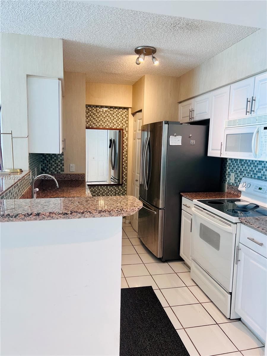 1155 Brickell Bay Dr # 3405, Miami FL 33131 — 9
