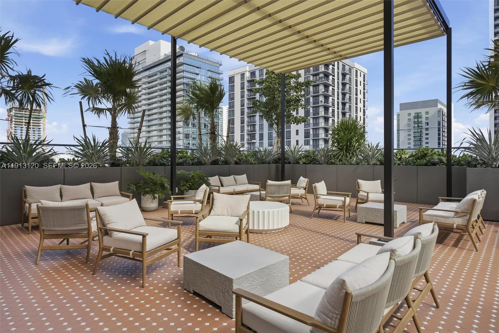 11 NE 6th St # 1906, Miami FL 33132 — 28