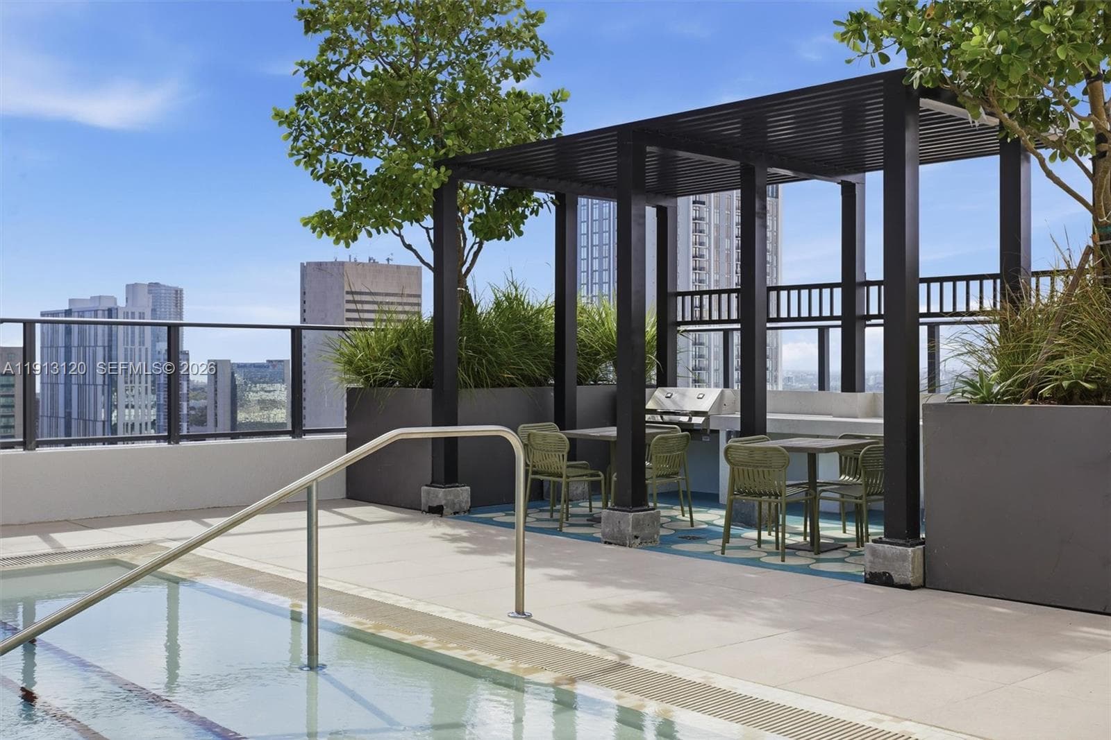 11 NE 6th St # 1906, Miami FL 33132 — 30