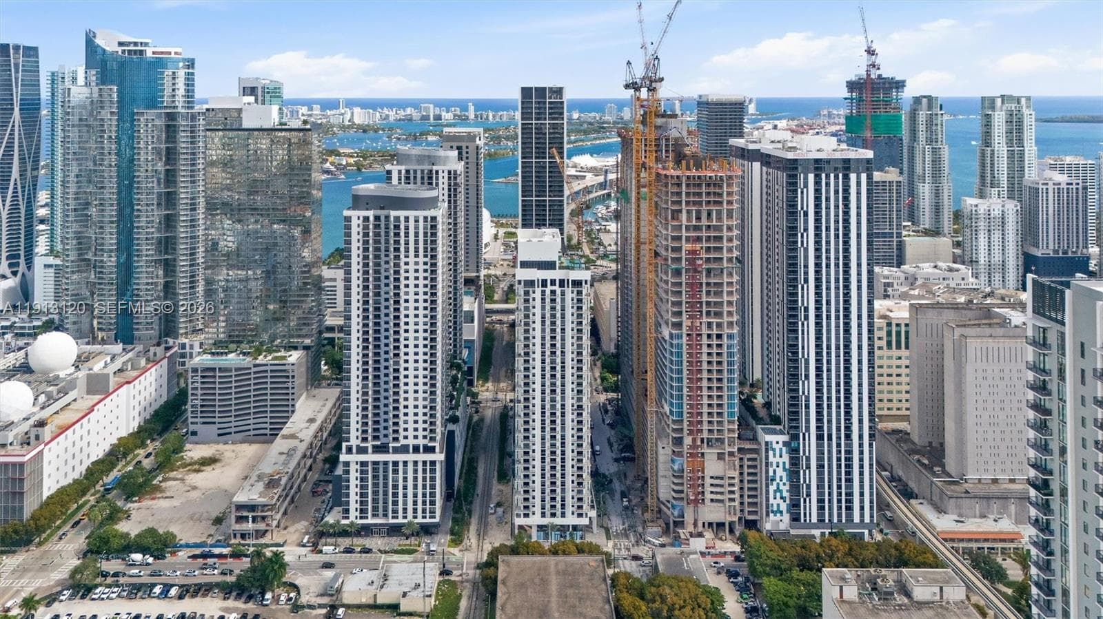 11 NE 6th St # 1906, Miami FL 33132 — 41