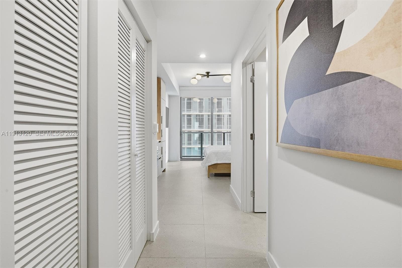 11 NE 6th St # 1906, Miami FL 33132 — 4