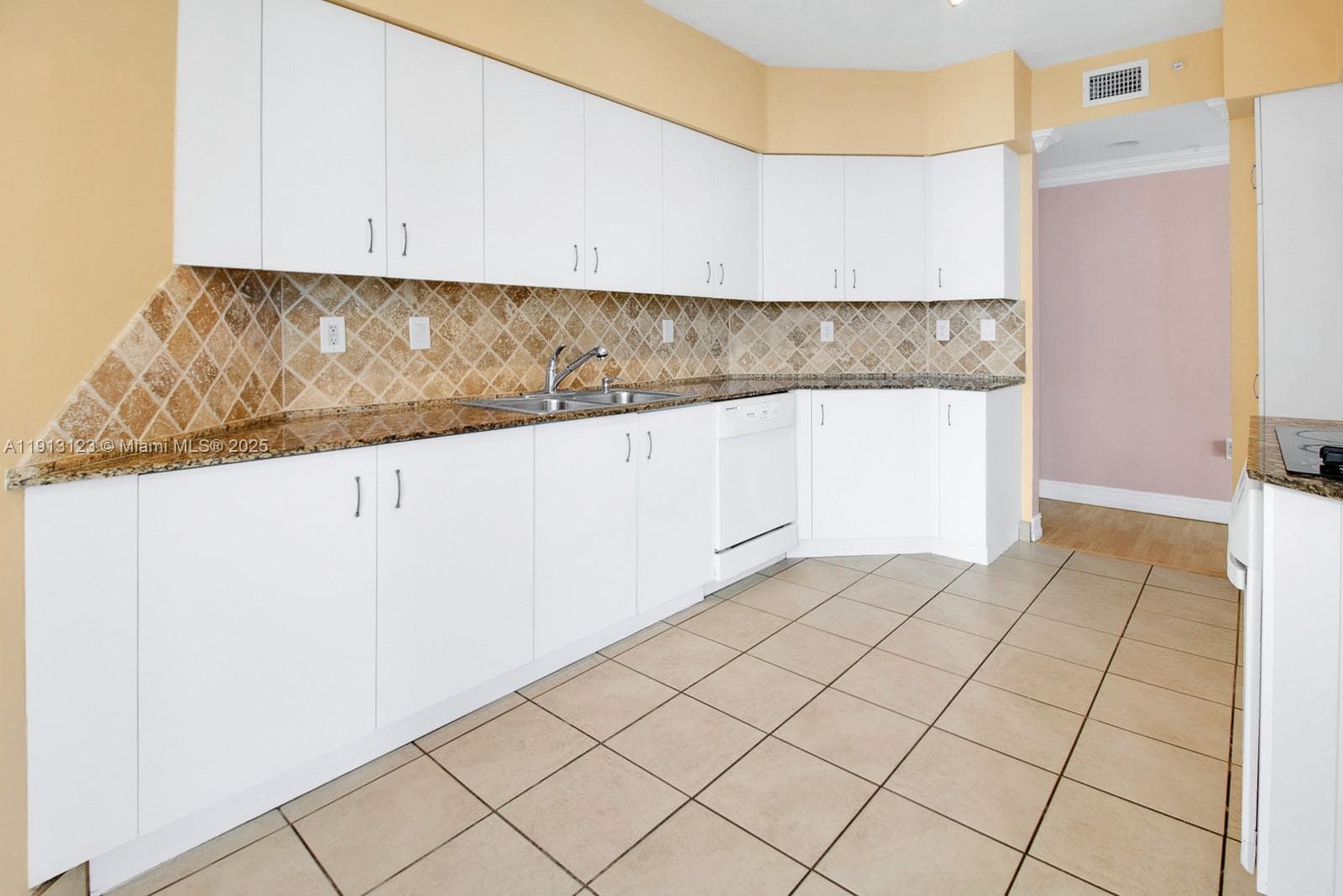 3370 Hidden Bay Dr # 804, Aventura FL 33180 — 22