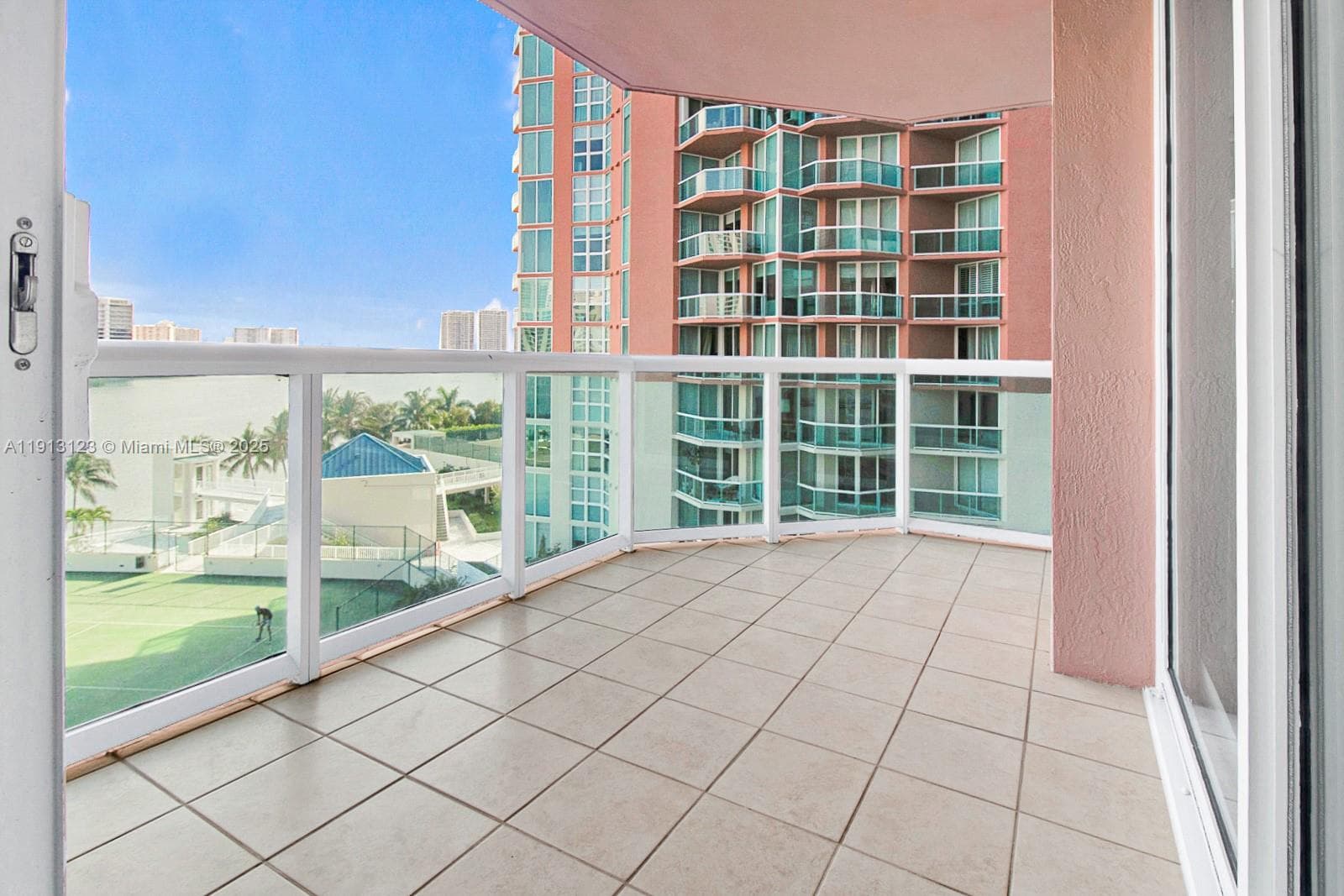 3370 Hidden Bay Dr # 804, Aventura FL 33180 — 32