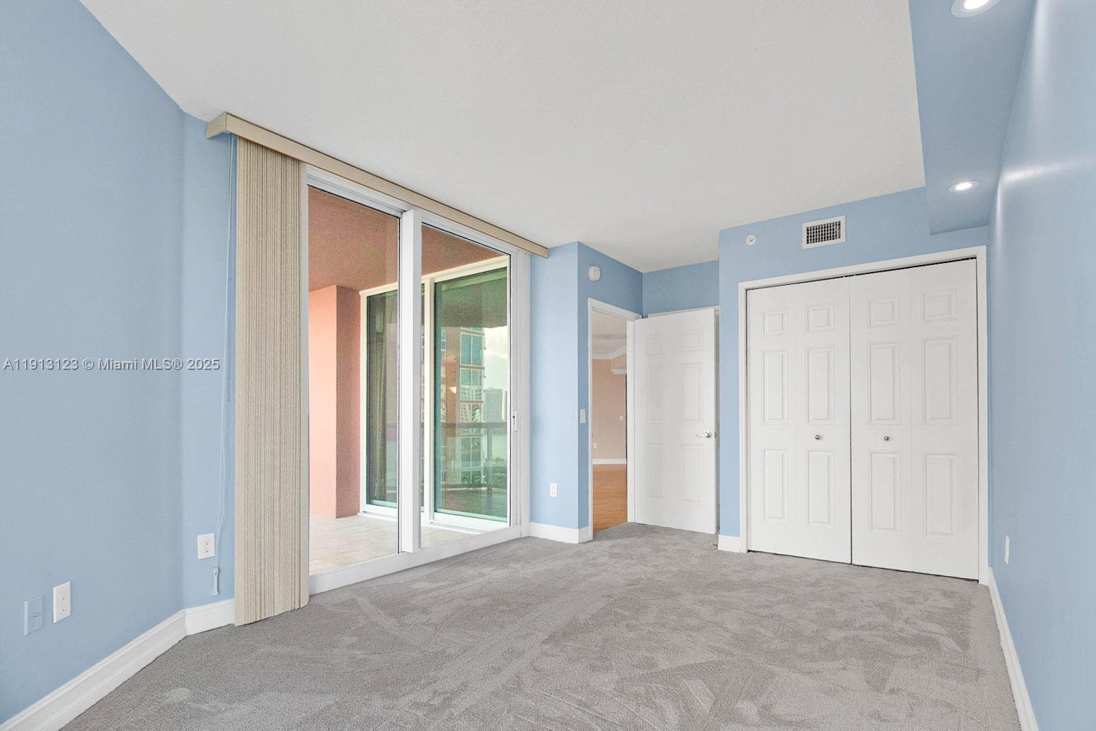 3370 Hidden Bay Dr # 804, Aventura FL 33180 — 30