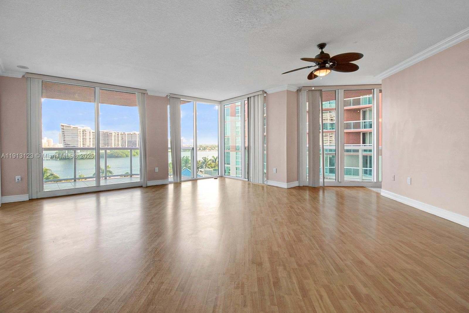 3370 Hidden Bay Dr # 804, Aventura FL 33180 — 35