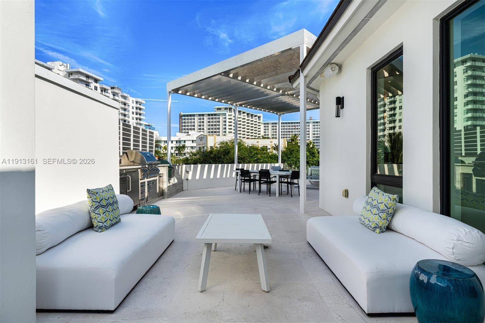 2801 Flamingo Dr, Miami Beach FL 33140 — 15