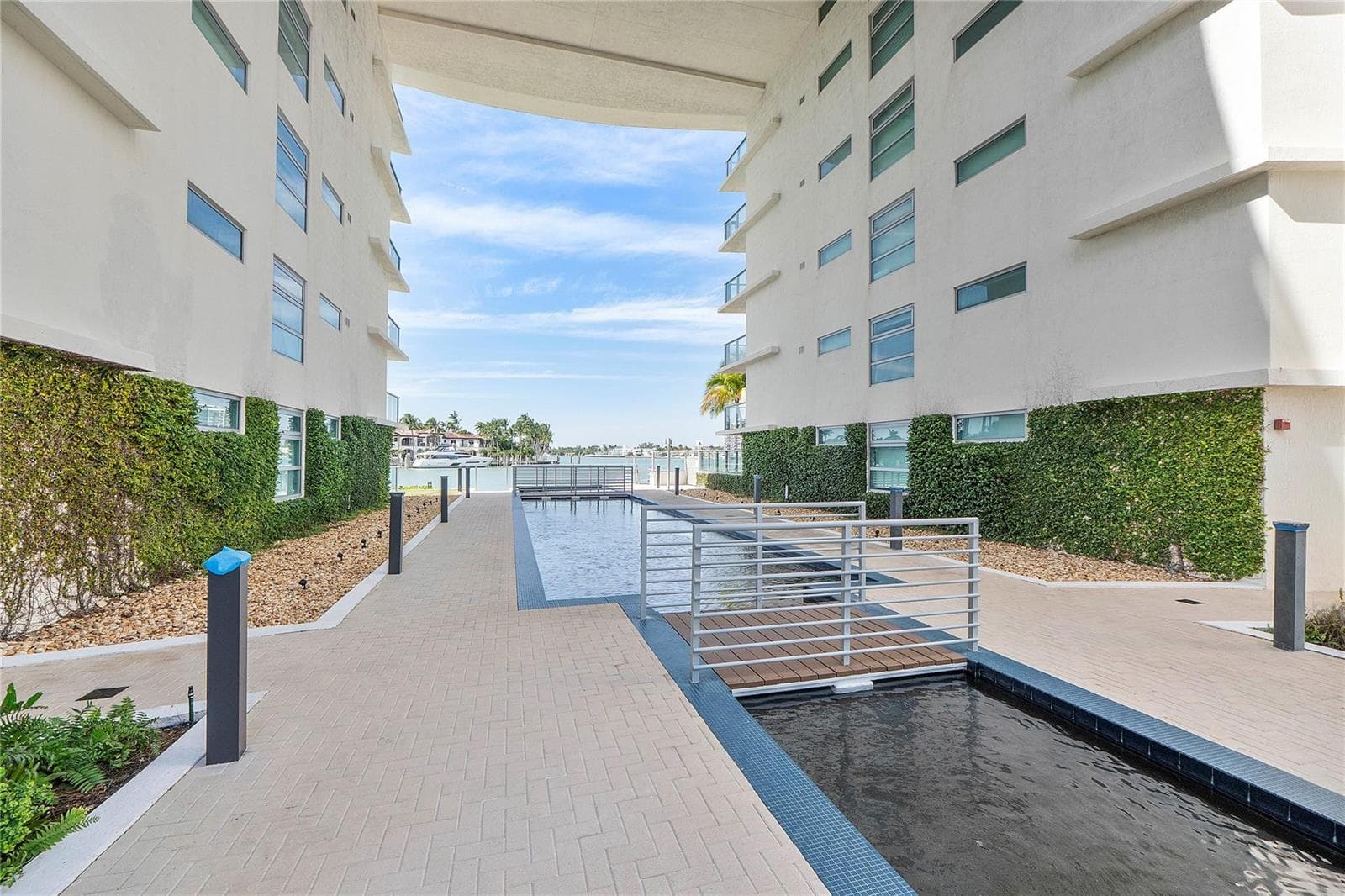 6620 Indian Creek Drive # 315, Miami Beach FL 33141 — 46