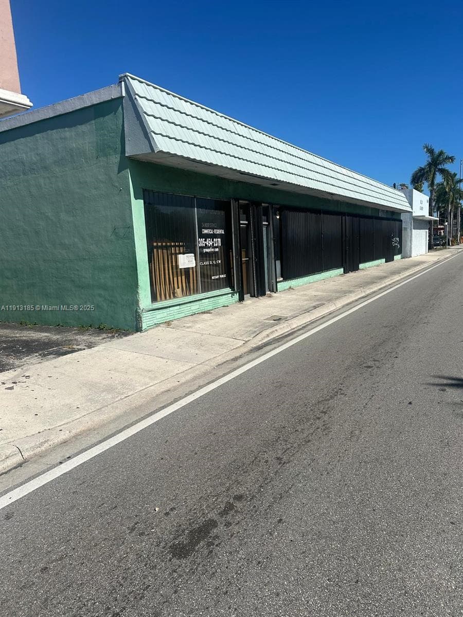 1051 NW 119th St, North Miami FL 33168 — 2