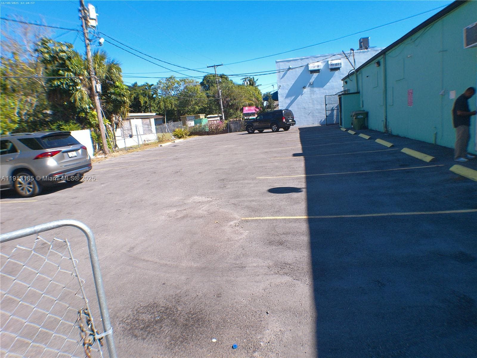 1051 NW 119th St, North Miami FL 33168 — 6