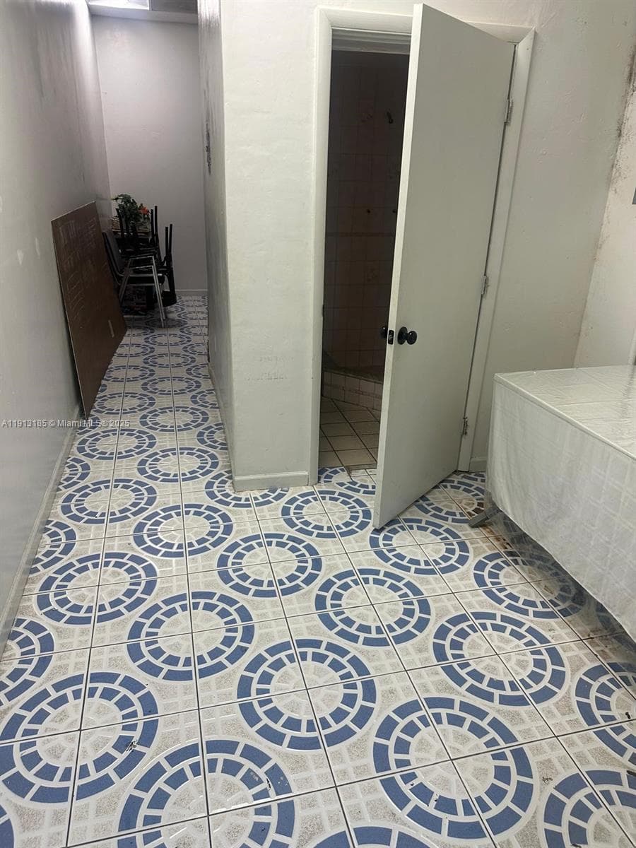 1051 NW 119th St, North Miami FL 33168 — 22