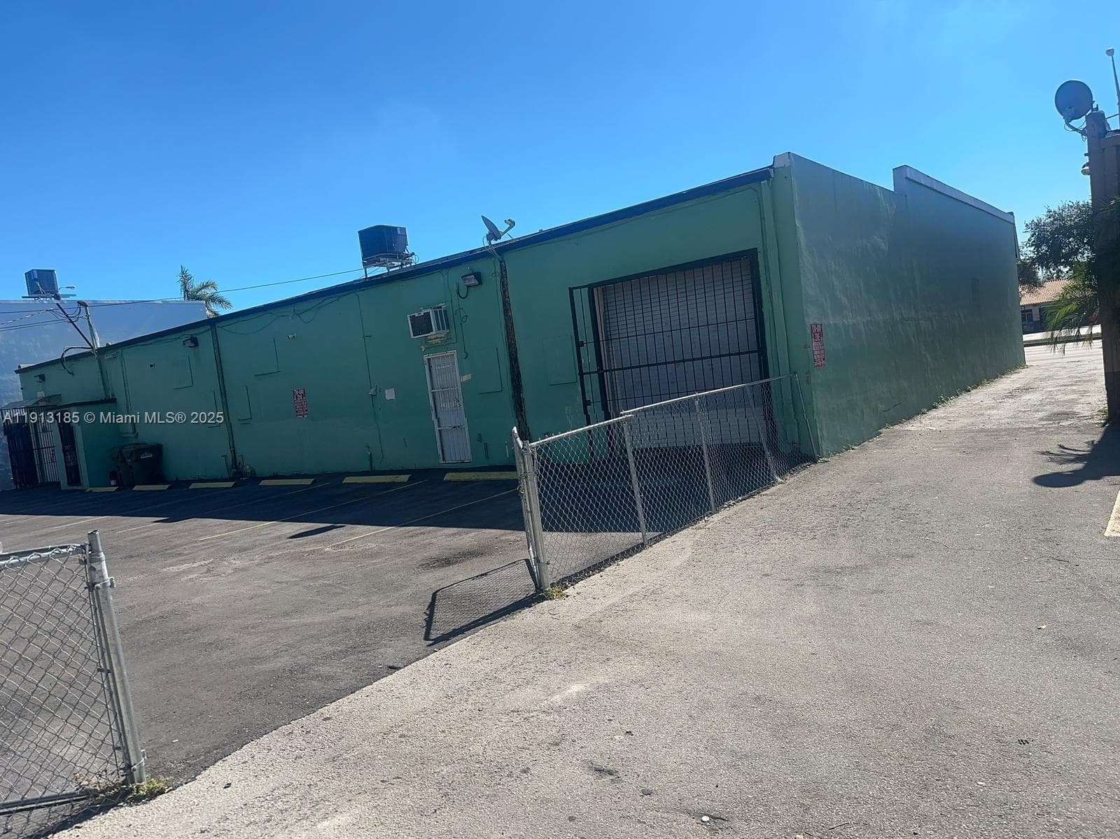 1051 NW 119th St, North Miami FL 33168 — 3