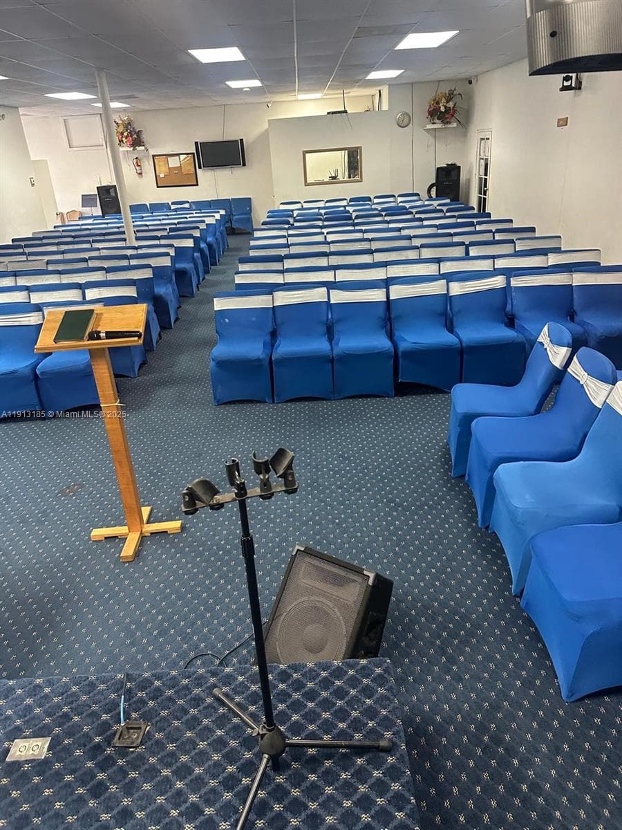 1051 NW 119th St, North Miami FL 33168 — 34