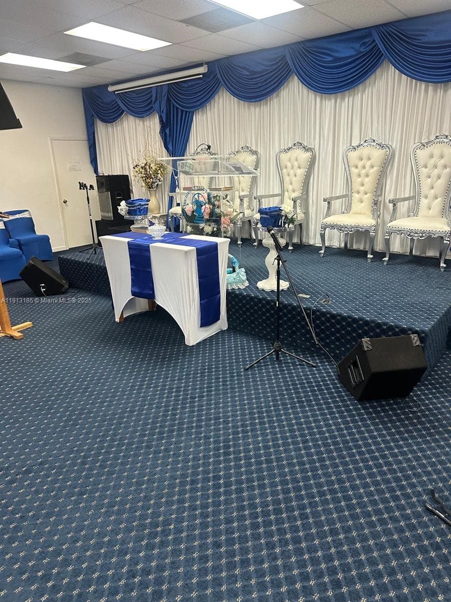 1051 NW 119th St, North Miami FL 33168 — 33