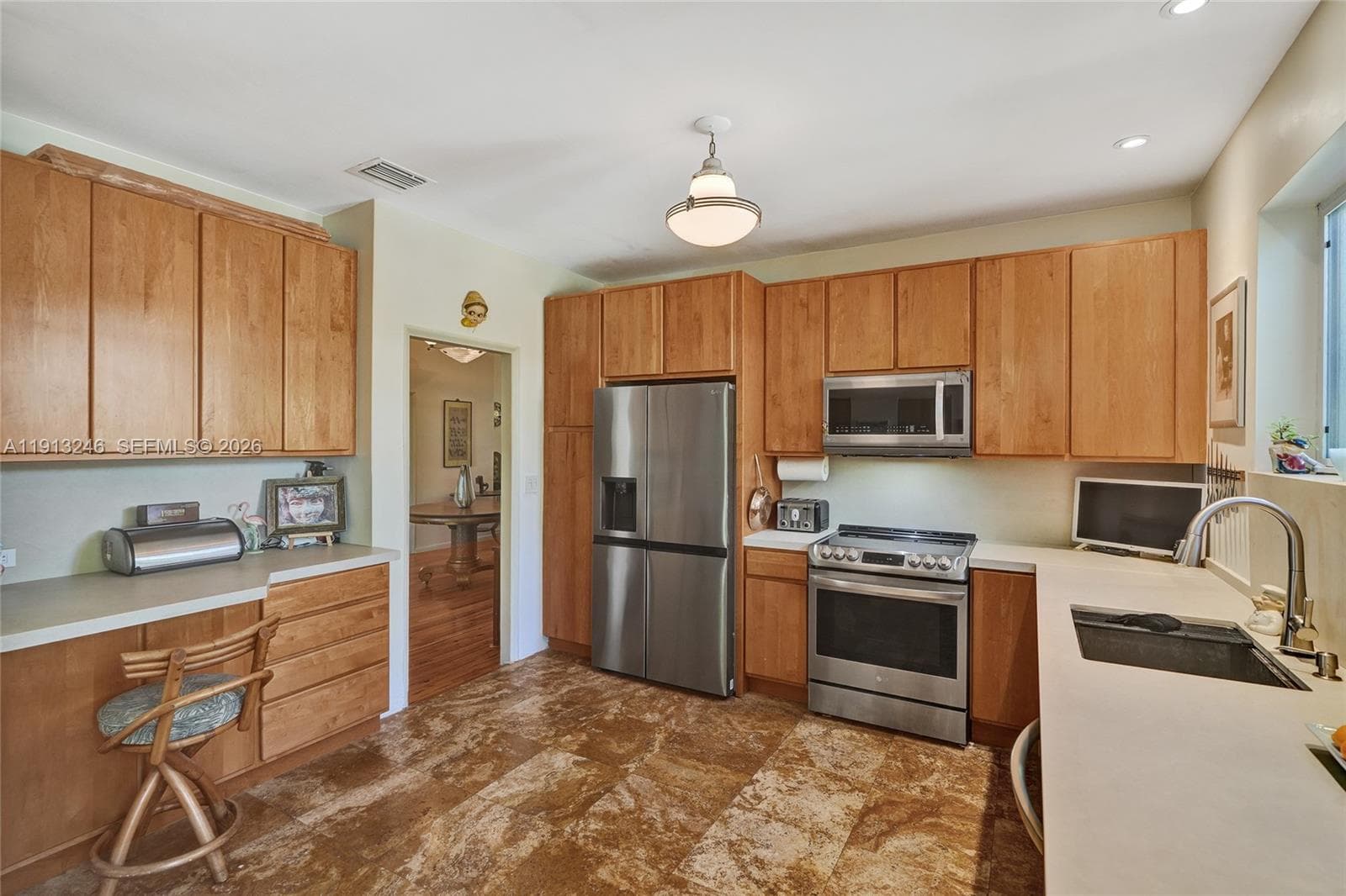 1335 Lenox Ave, Miami Beach FL 33139 — 23