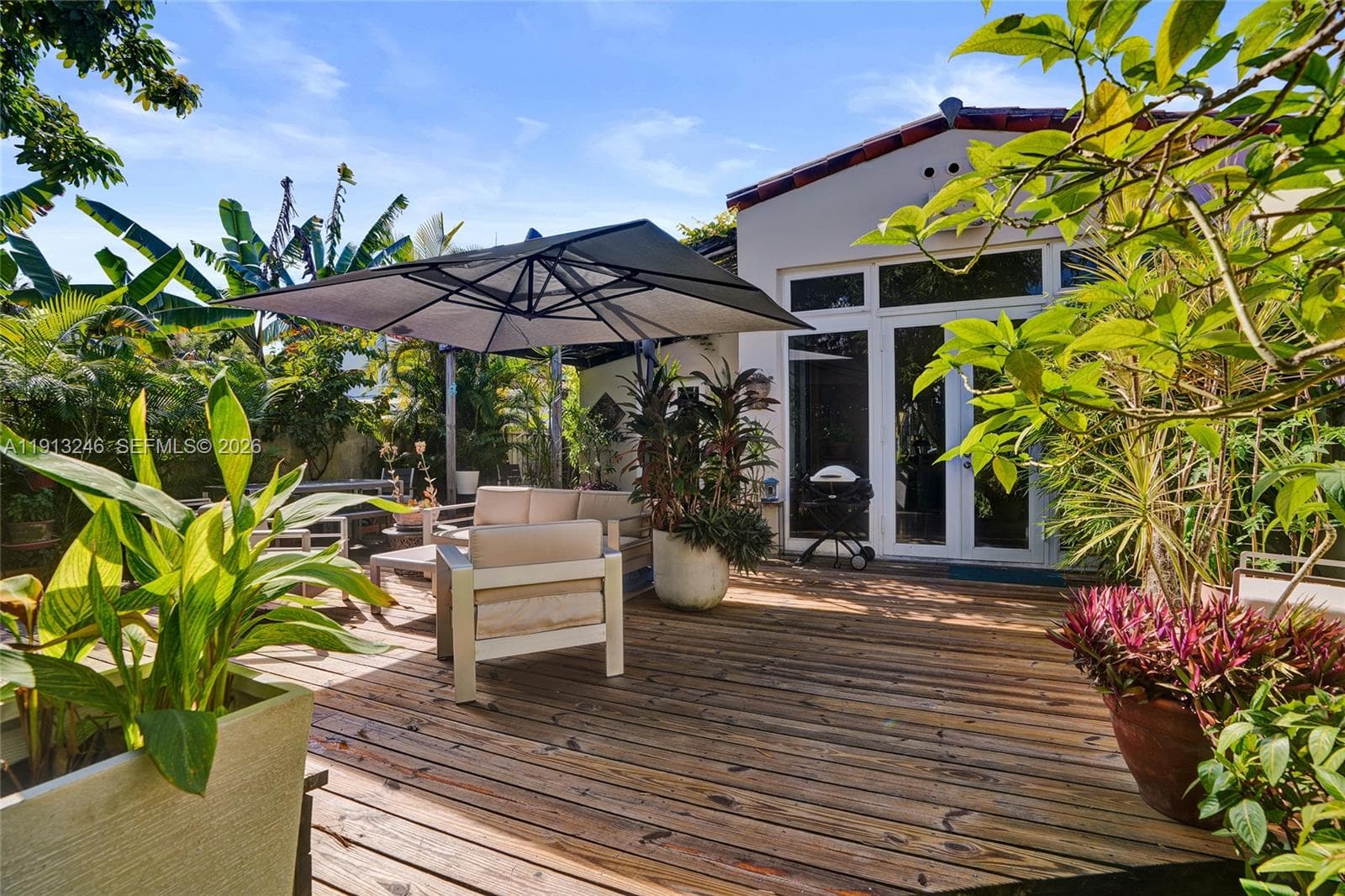 1335 Lenox Ave, Miami Beach FL 33139 — 36