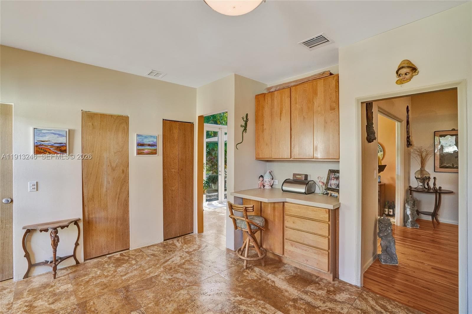 1335 Lenox Ave, Miami Beach FL 33139 — 24