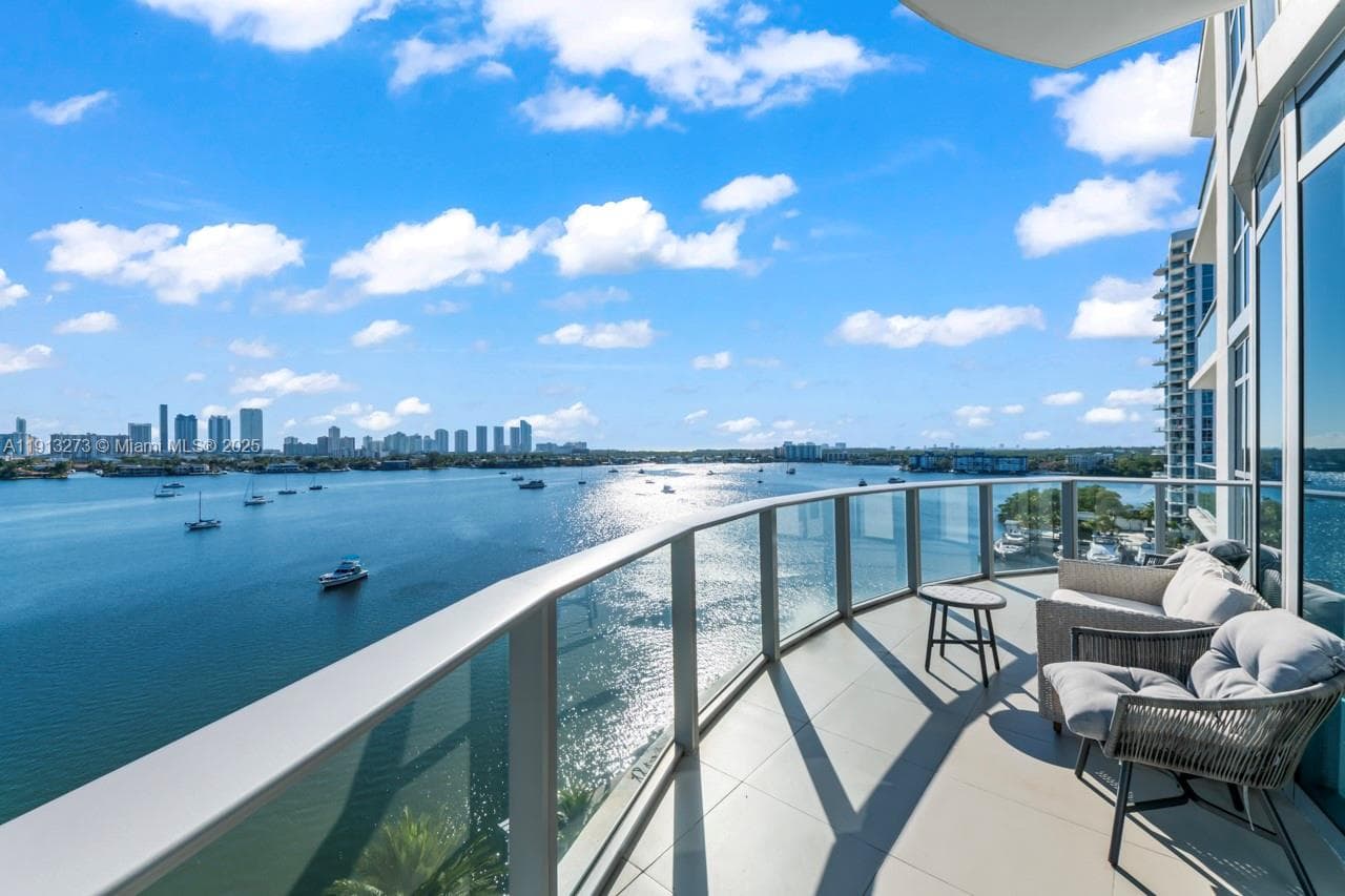 17301 Biscayne Blvd # 811, North Miami Beach FL 33160 — 1
