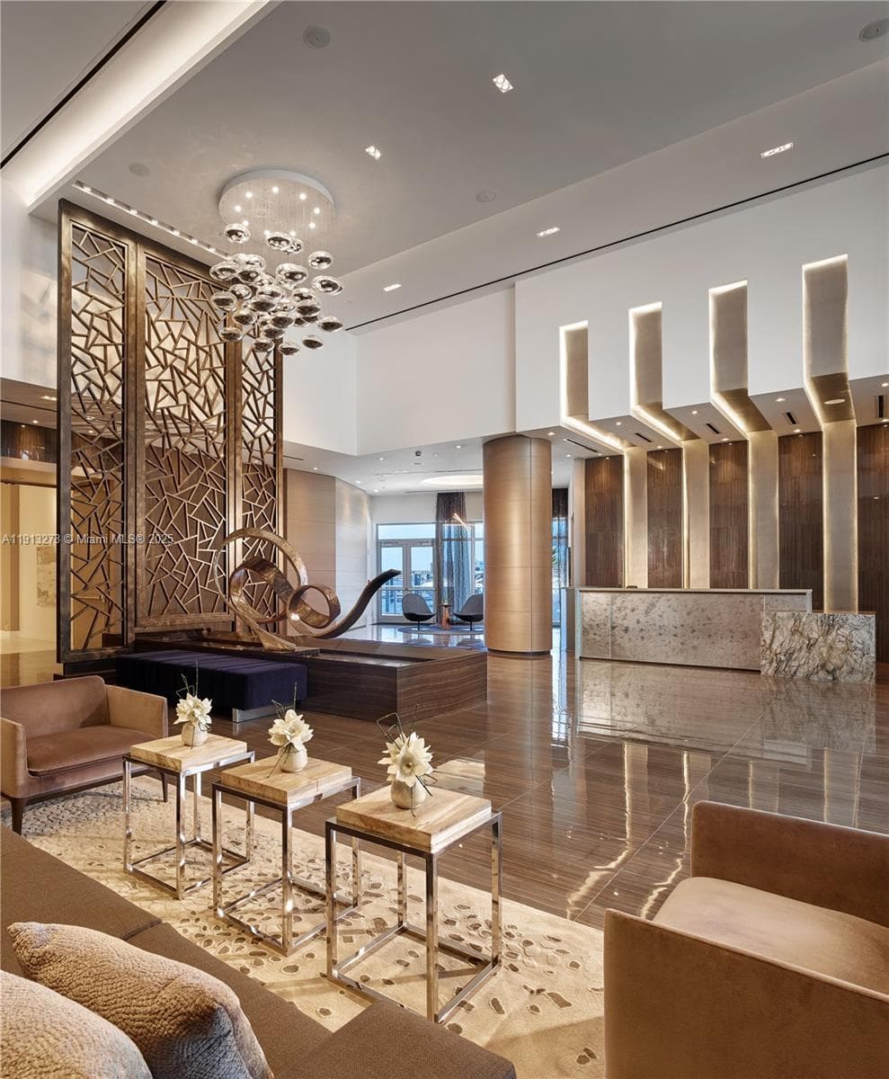 17301 Biscayne Blvd # 811, North Miami Beach FL 33160 — 45