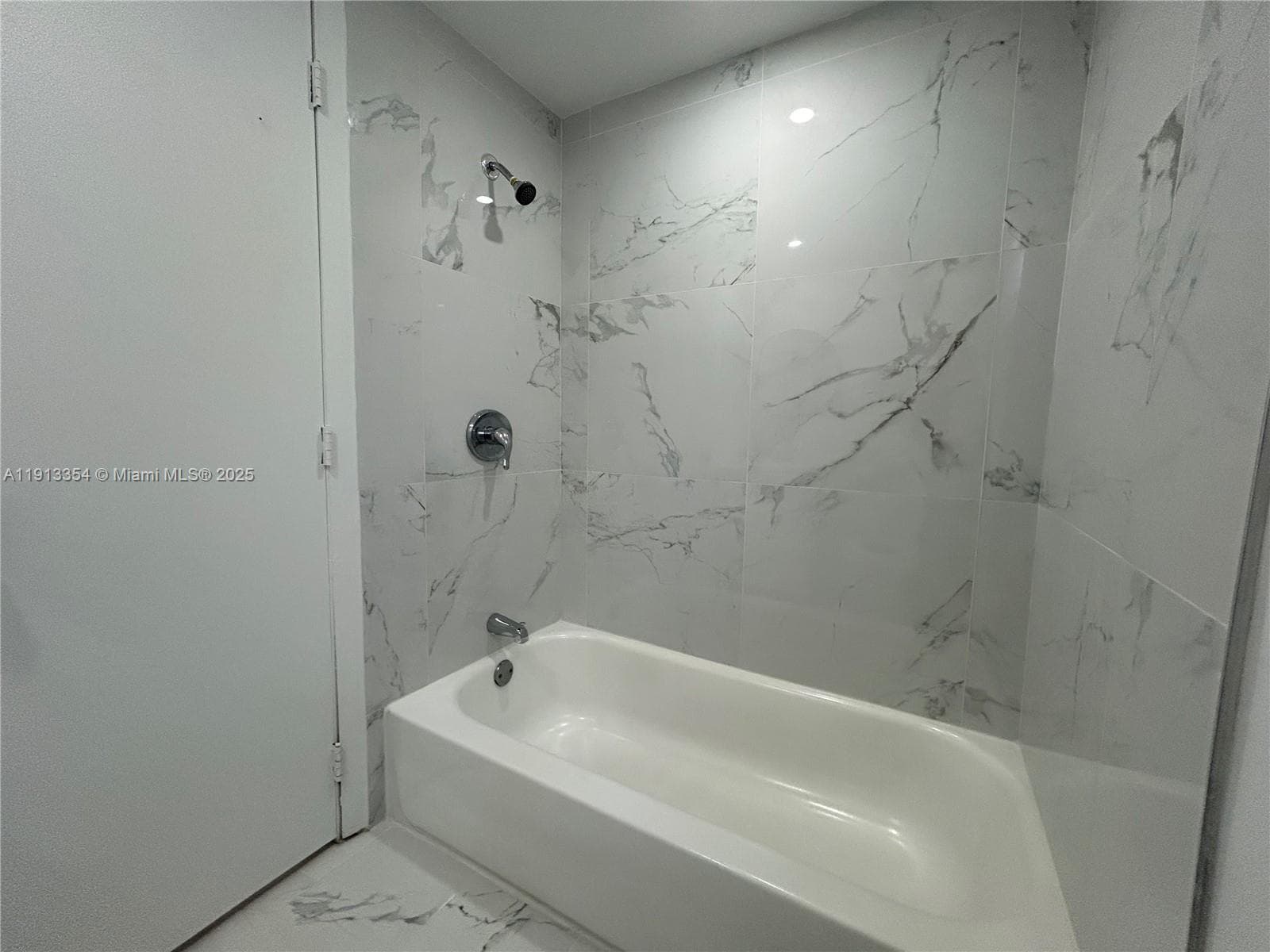6950 NW 8th Ave # 3, Miami FL 33150 — 5