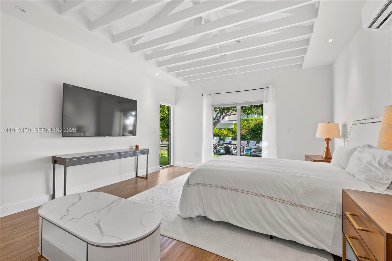 5800 La Gorce Dr, Miami Beach FL 33140 — 32