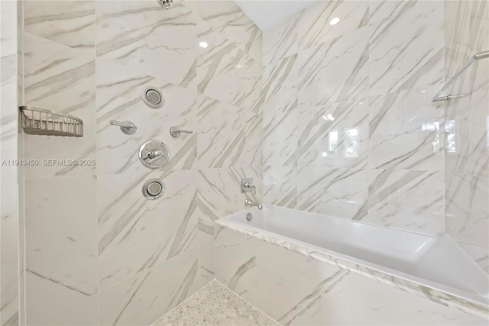 5800 La Gorce Dr, Miami Beach FL 33140 — 15