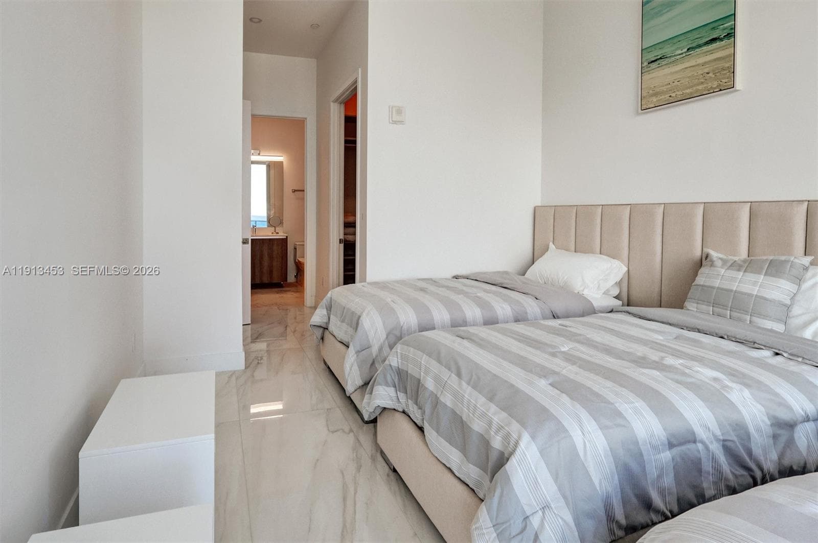 17550 Collins Ave, Sunny Isles Beach FL 33160 — 23