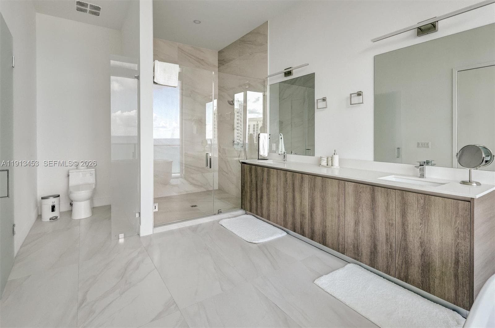 17550 Collins Ave, Sunny Isles Beach FL 33160 — 20