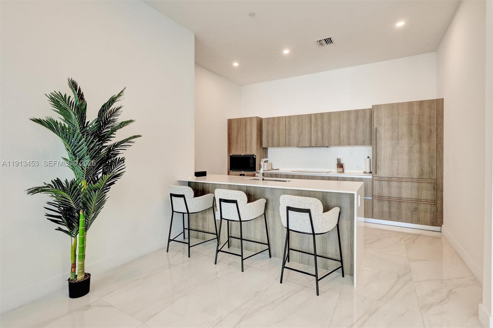 17550 Collins Ave, Sunny Isles Beach FL 33160 — 11
