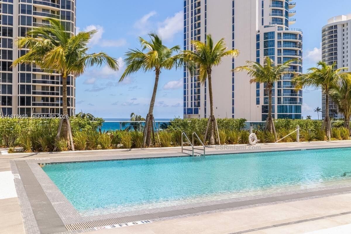 17550 Collins Ave, Sunny Isles Beach FL 33160 — 44