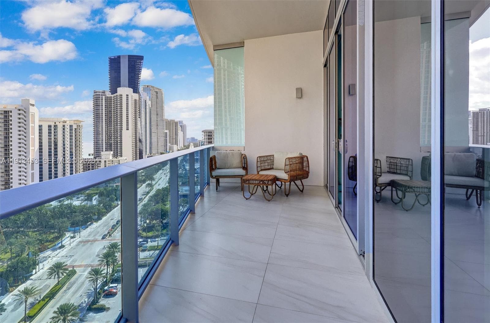 17550 Collins Ave, Sunny Isles Beach FL 33160 — 35