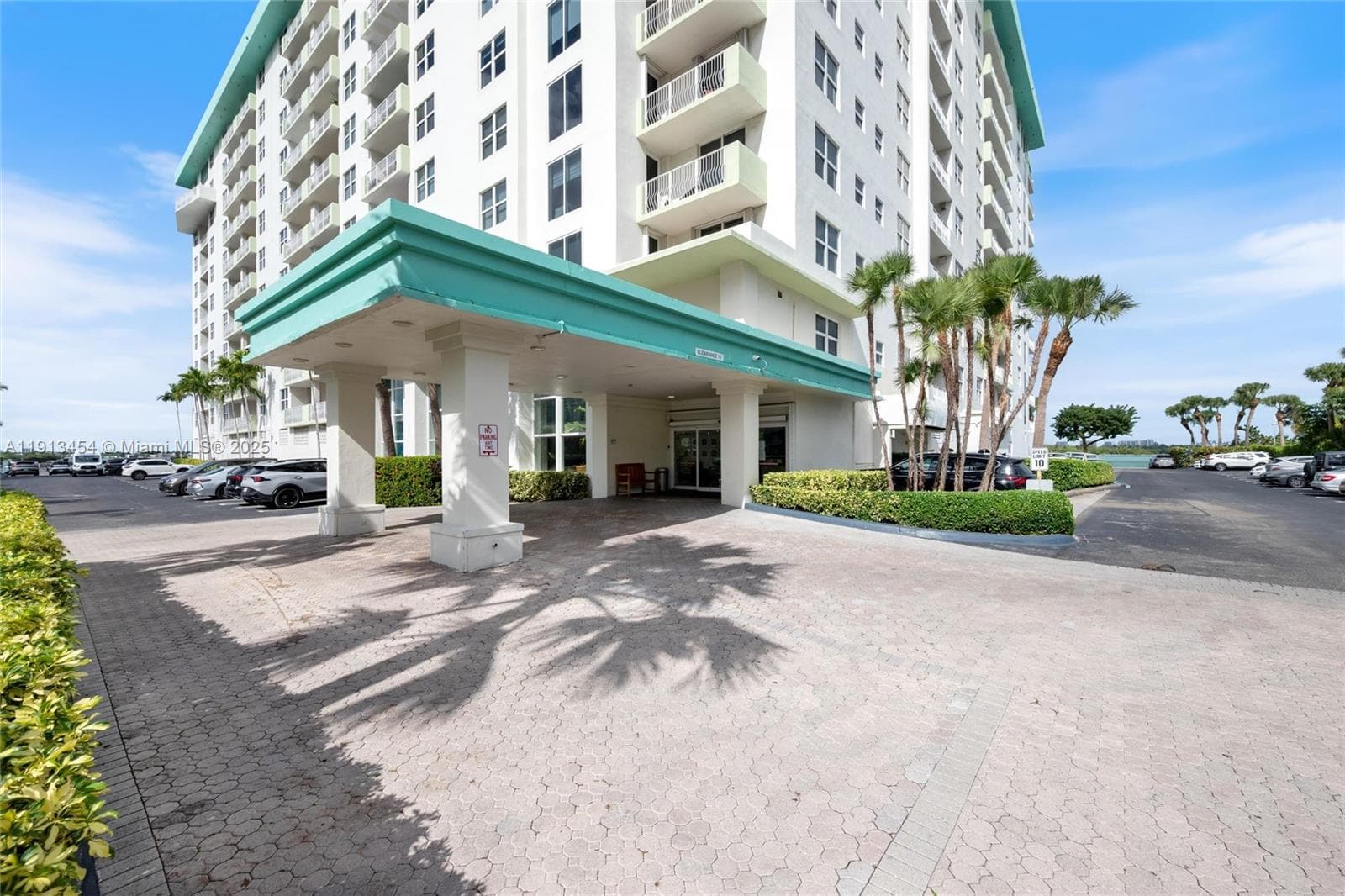 10350 W Bay Harbor Dr # 10K, Bay Harbor Islands FL 33154 — 1